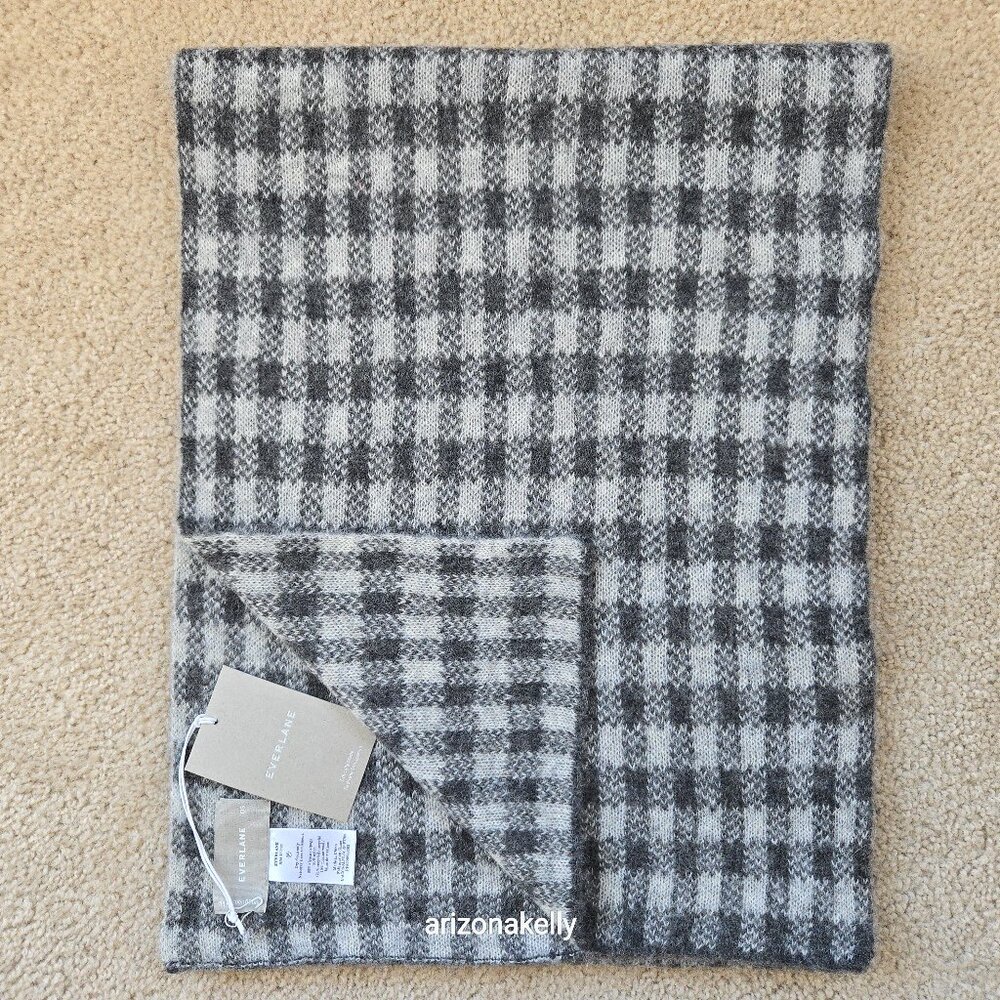 NWT Everlane Alpaca Patterned Scarf Grey Check Knit